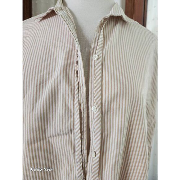 Gap striped button-up top - Picture 5 of 8